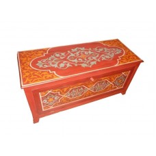 Unique decorating idea trunk *...ON SALE!